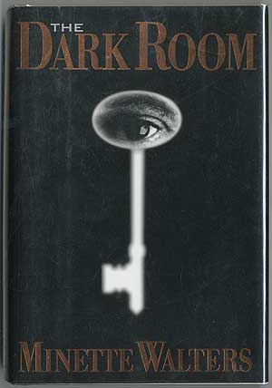 Item #272198 The Dark Room. Minette WALTERS.