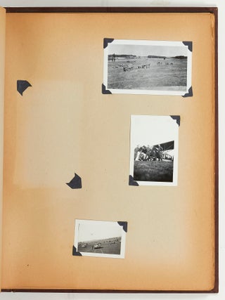 [Photo Album]: World War II Tank Division