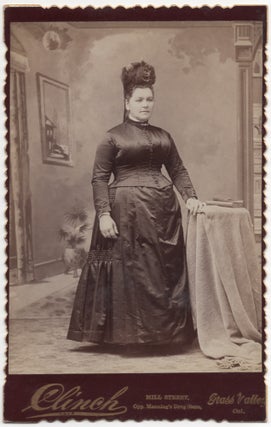 Item #438694 (Cabinet card): Portrait of a Grass Valley, California Woman