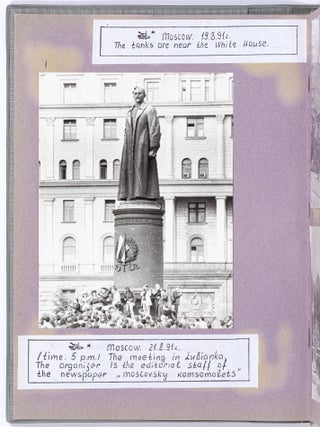 [Photo Album]: Images of the 1991 failed Soviet Coup d'&eacute;tat against Mikhail Gorbachev and the Violent Communist Demonstration on Manezhnaya Square (February 23, 1992)
