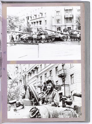 [Photo Album]: Images of the 1991 failed Soviet Coup d'&eacute;tat against Mikhail Gorbachev and the Violent Communist Demonstration on Manezhnaya Square (February 23, 1992)
