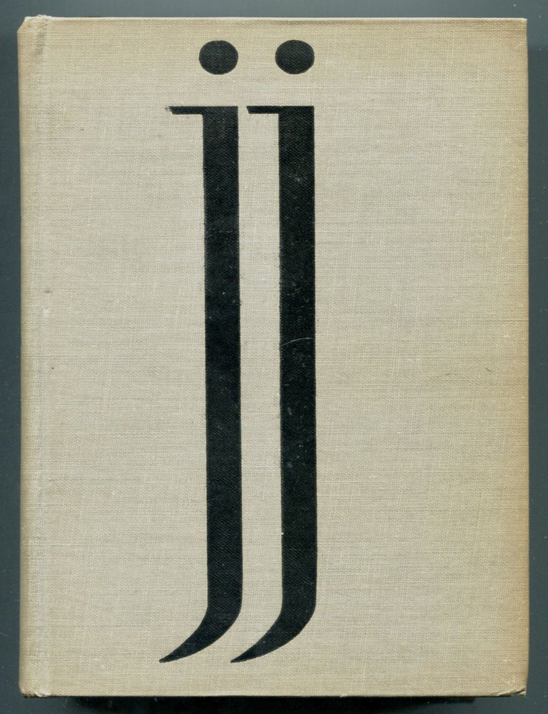 Item #611243 Ulysses. James JOYCE.