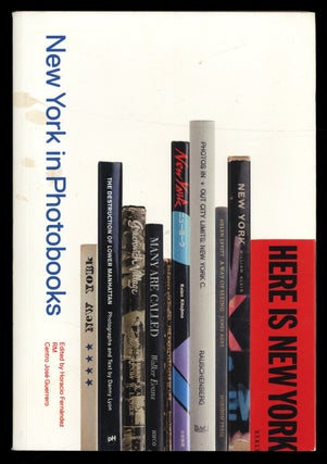 Item #629030 New York in Photobooks. Horacio FERNÁNDEZ