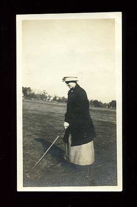 Item #87437 Photo of a Woman Golfer